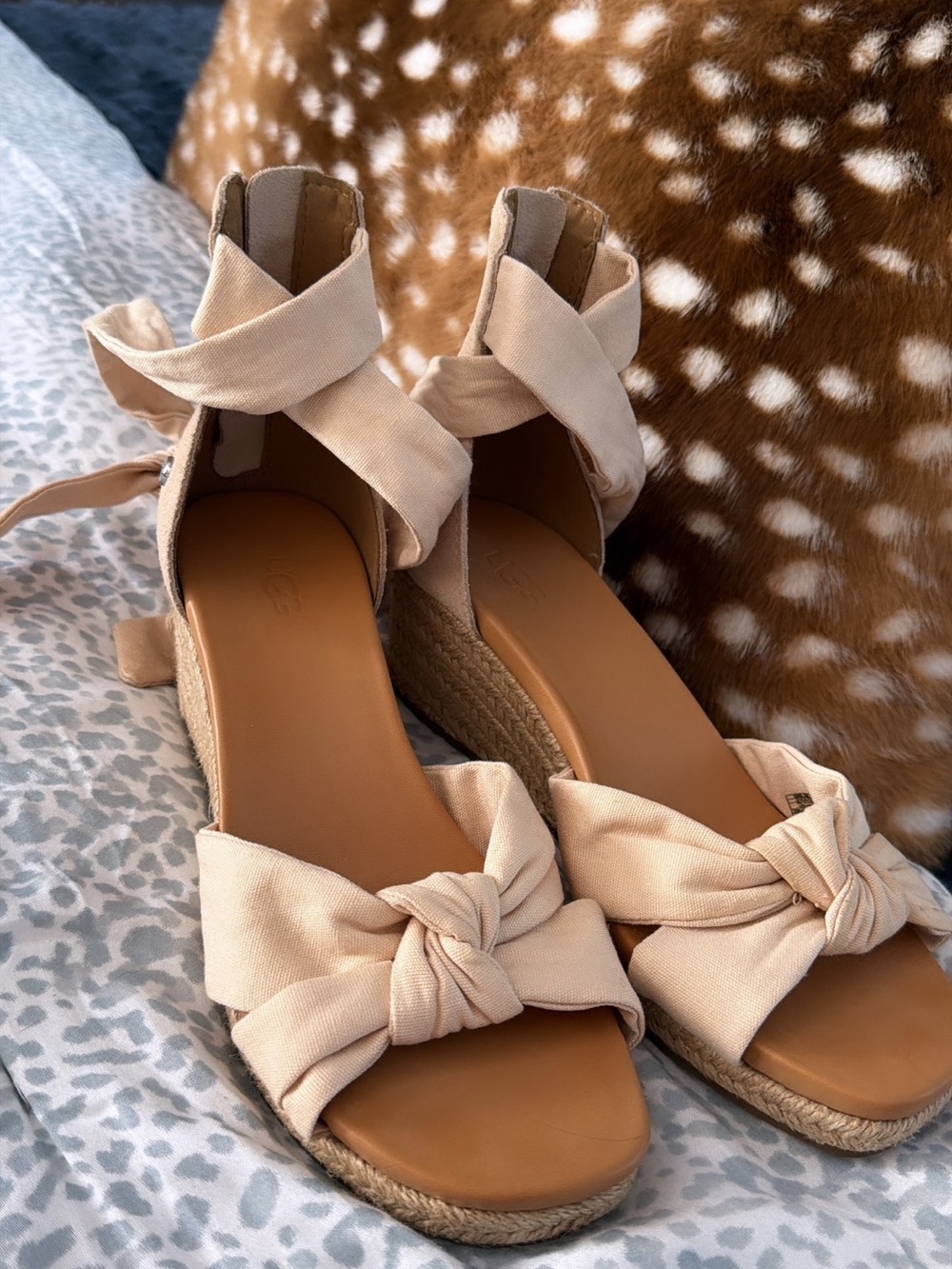 UGG Cream Knotted Espadrille Wedge Sandals new without tag